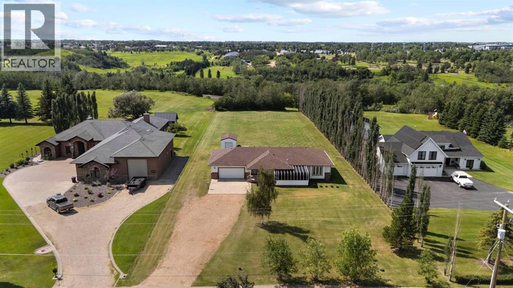 Listing photo – 3806 50 Street, Camrose