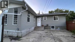 Listing photo – 4107 50 Avenue, Camrose