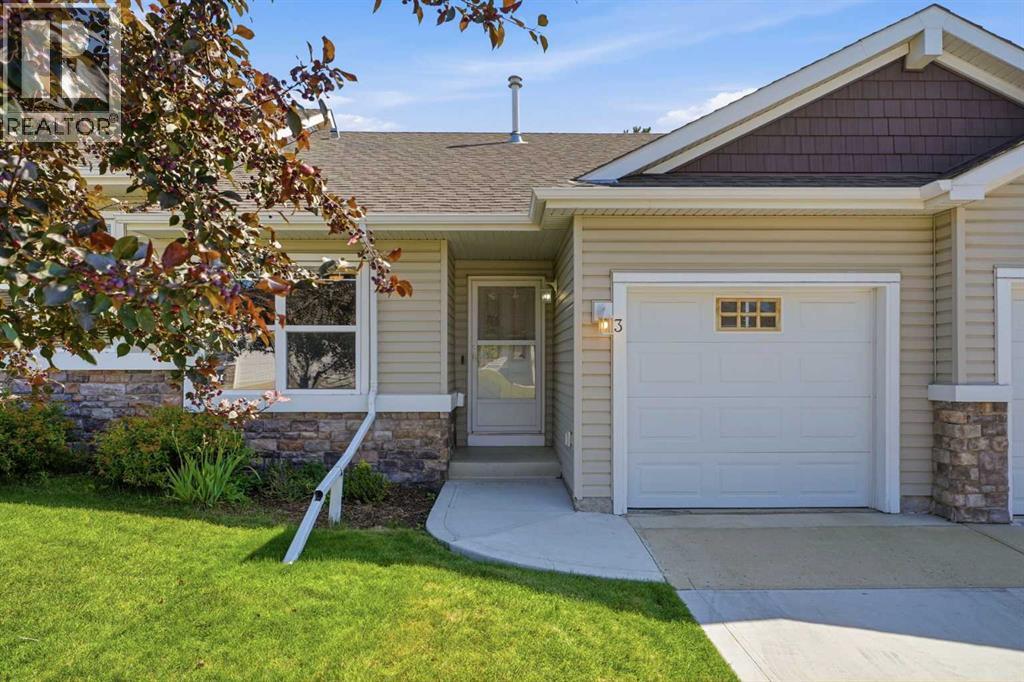 Listing photo – 3 Janko Close, Red Deer