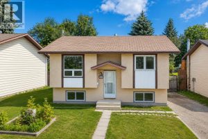 Listing photo – 7363 59 Avenue, Red Deer