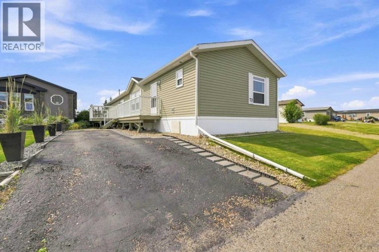 Listing photo – 73, 15 Mackenzie Ranch Way, Lacombe