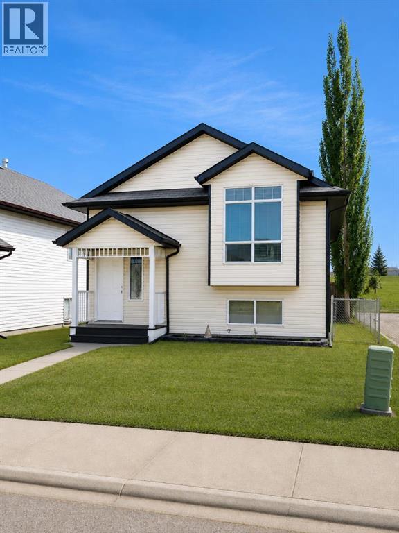 Listing photo – 4406 54A Avenue Crescent, Innisfail