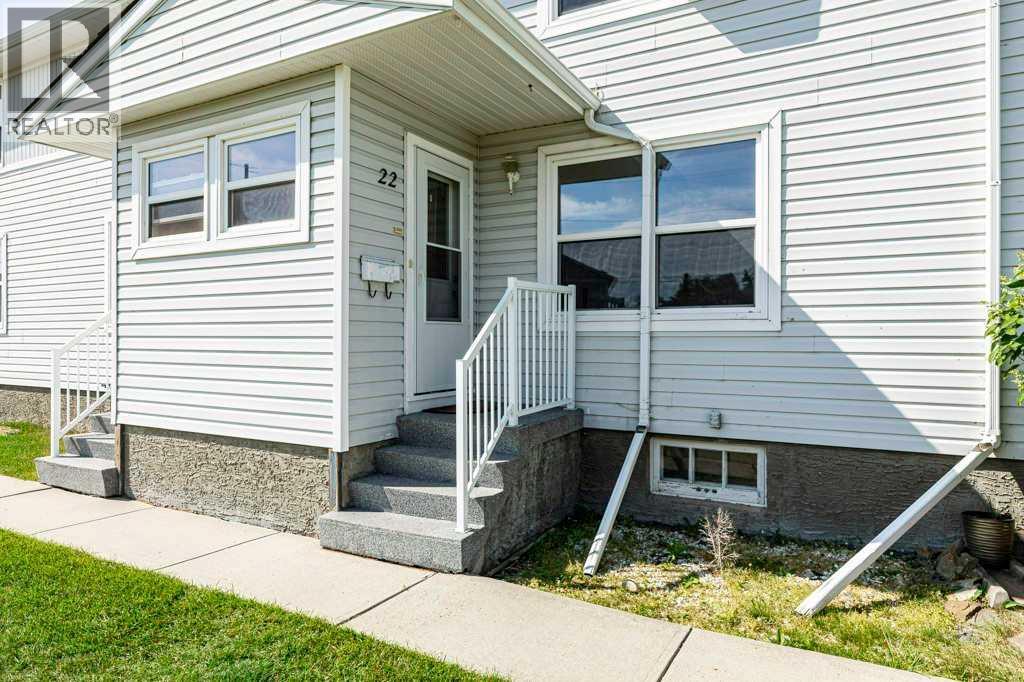 Listing photo – 22 Poplar Crescent, Springbrook