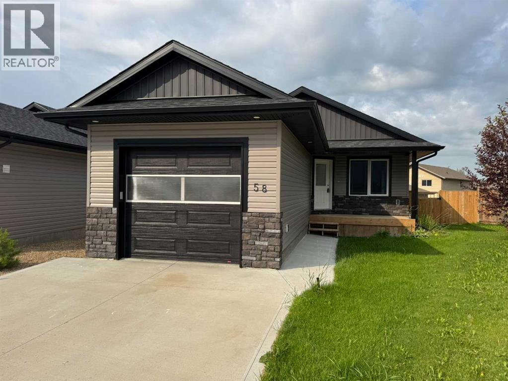 Listing photo – 58 Ranchers Close, Lacombe