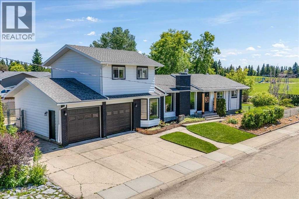 Listing photo – 3 Armstrong Close, Red Deer