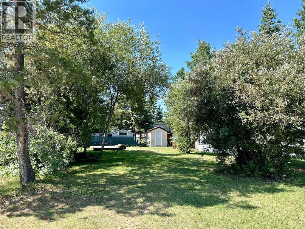 Listing photo – 14, 12040 422 Township, Rural Ponoka County