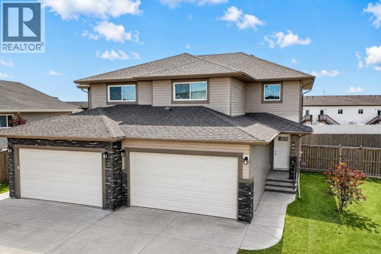 Listing photo – 66 Ranchers Close, Lacombe