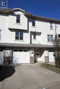 Listing photo – 15 Kerry Wood Mews, Red Deer