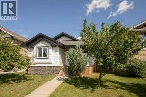 Listing photo – 22 Valley Crescent, Blackfalds