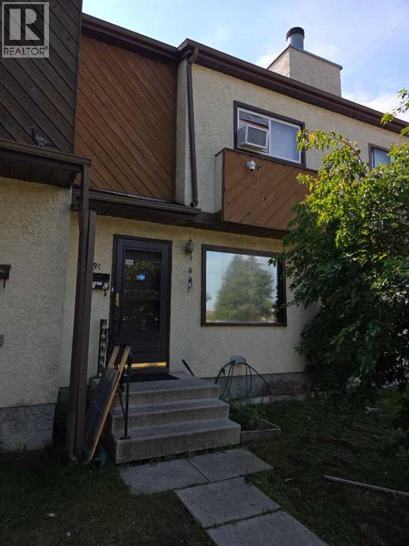 Listing photo – C, 3 Grant Street, Red Deer