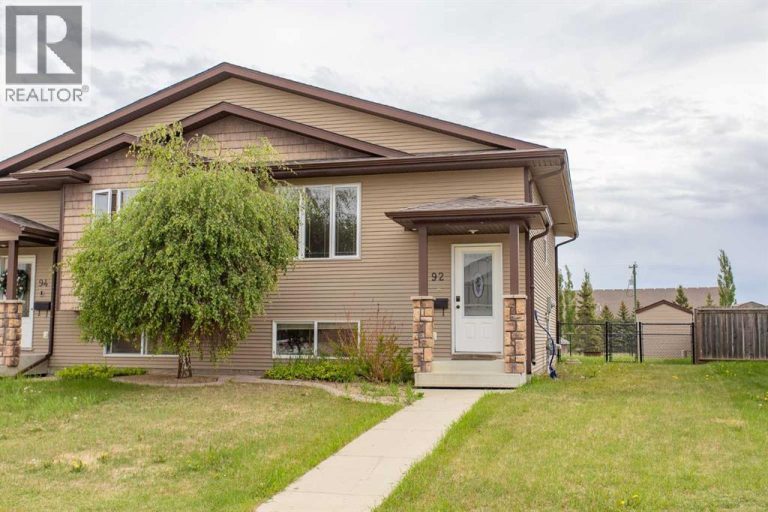 Listing photo – 92 Iron Wolf Boulevard, Lacombe