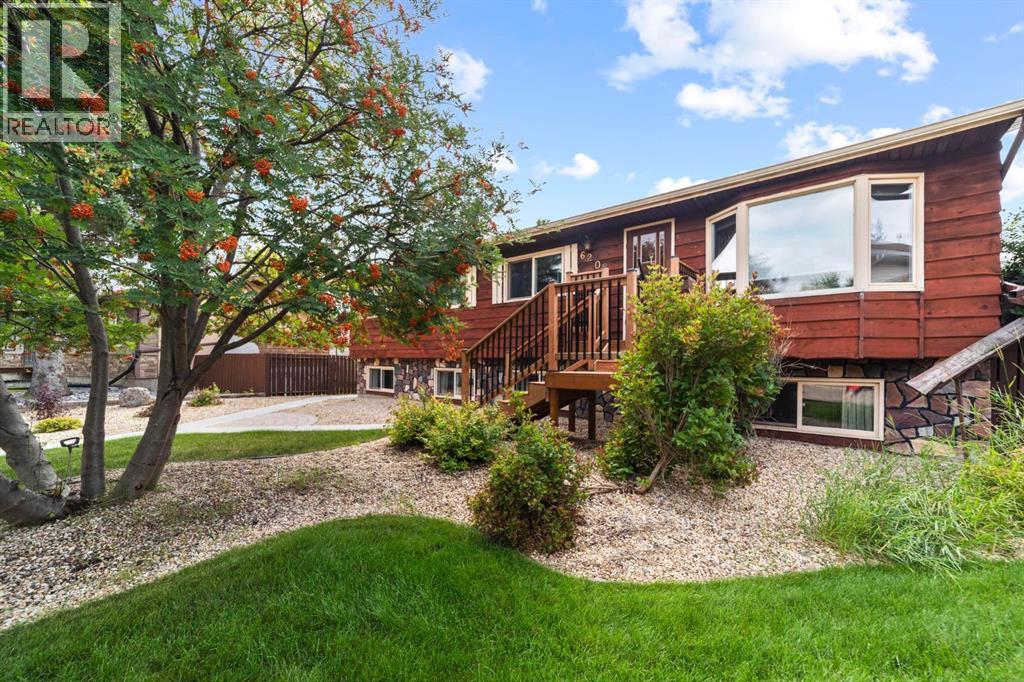Listing photo – 6209 34 Avenue, Camrose