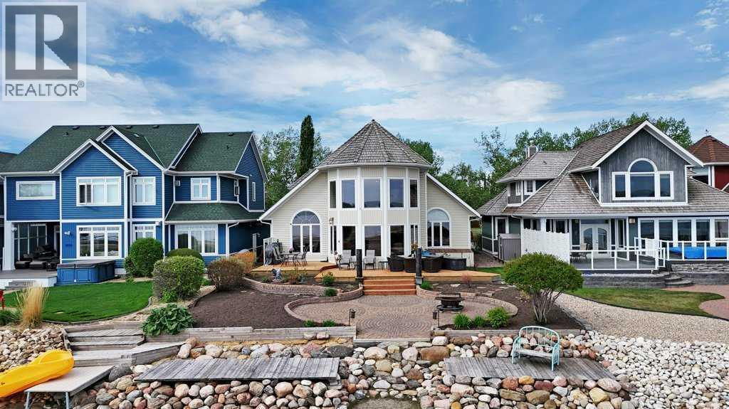 Listing photo – 382 Marina Bay Place, Sylvan Lake