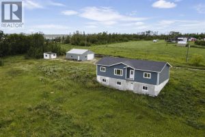 Listing photo – 23515 Township Road 402, Rural Lacombe County