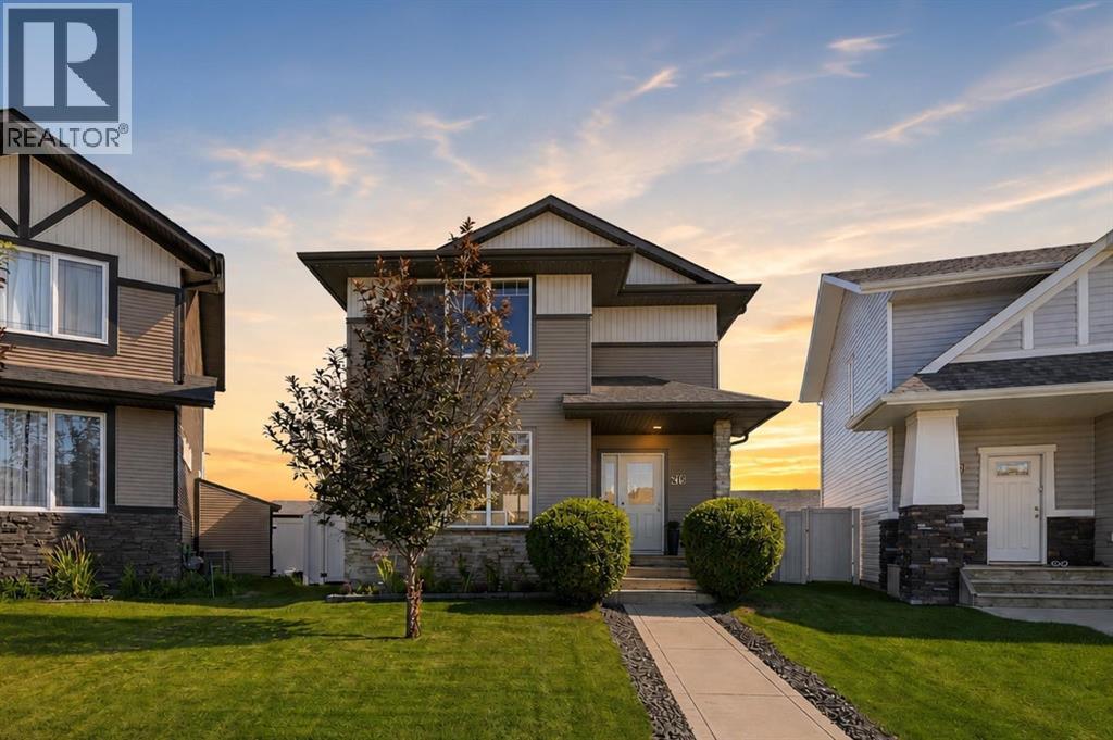 Listing photo – 206 Truant Crescent, Red Deer