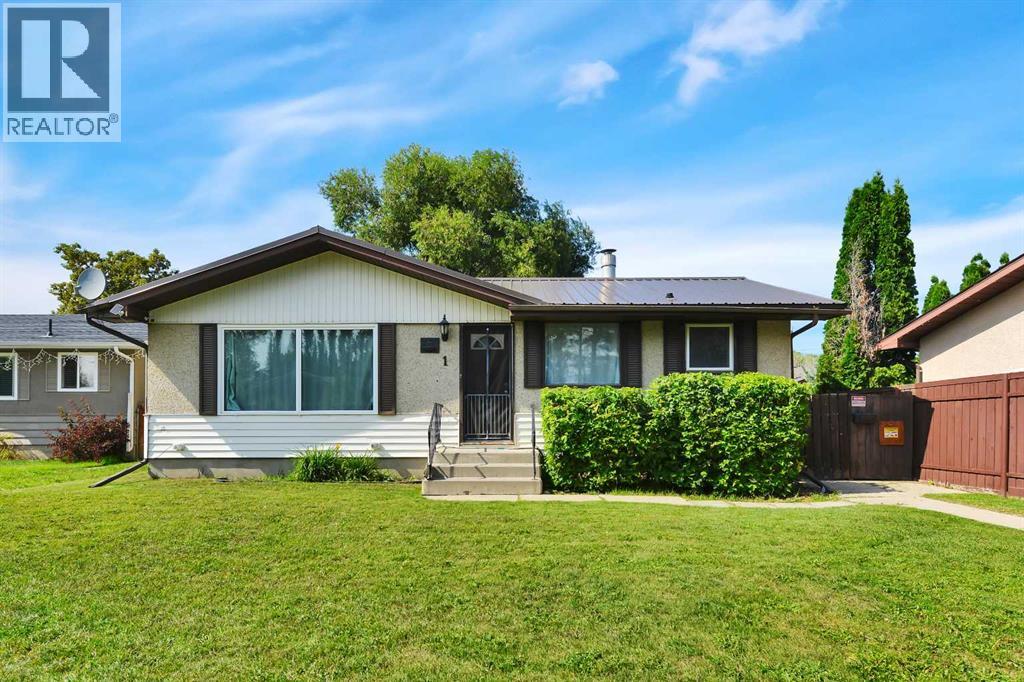 Listing photo – 1 Forest Close, Red Deer