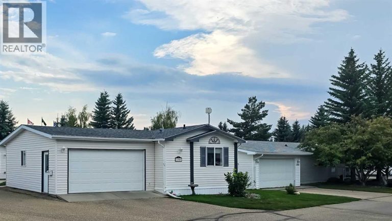 2344 Danielle Drive, Red Deer