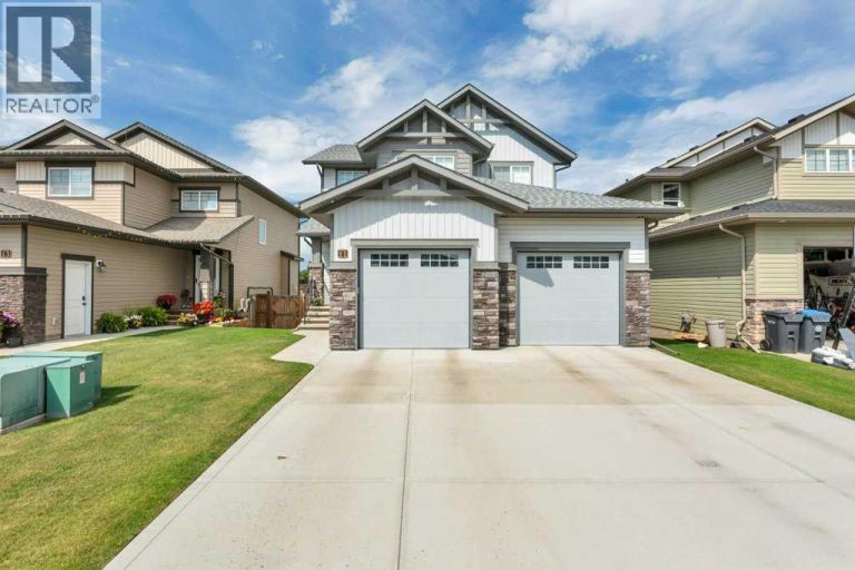 Listing photo – 11 Bardwell Way, Sylvan Lake
