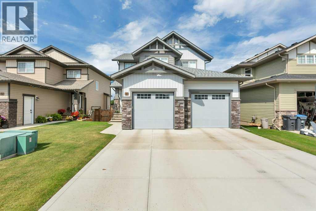 Listing photo – 11 Bardwell Way, Sylvan Lake
