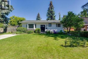 Listing photo – 109 Selkirk Boulevard, Red Deer