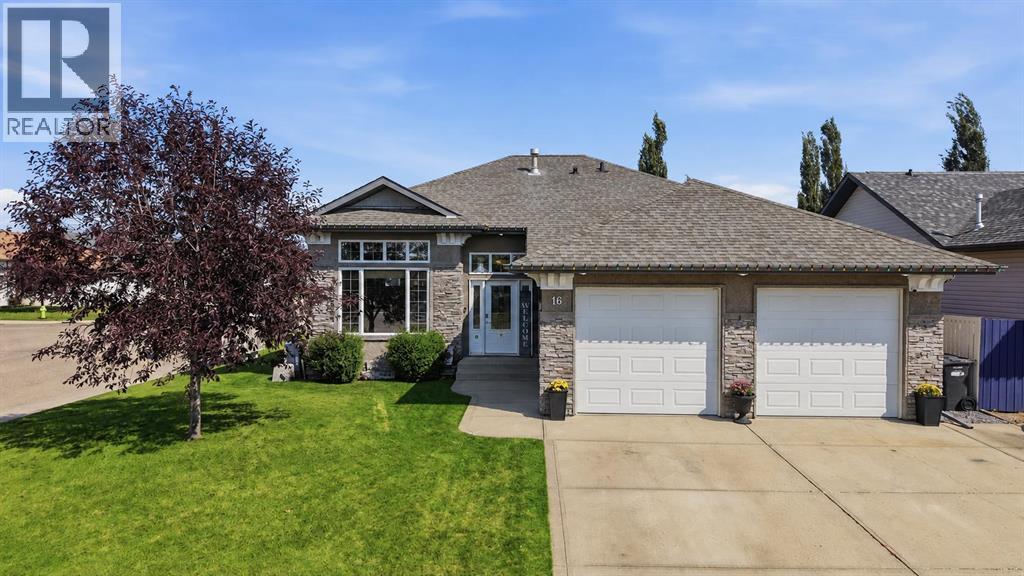 Listing photo – 16 Filbert Close, Sylvan Lake