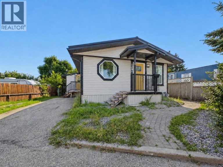 107, 6834 59 Avenue, Red Deer