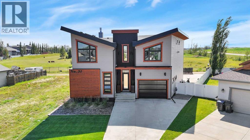 Listing photo – 31 Leaside Crescent, Sylvan Lake