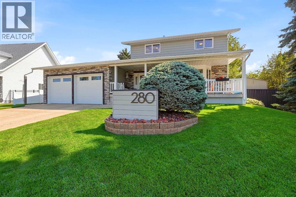 Listing photo – 280 Barrett Drive, Red Deer