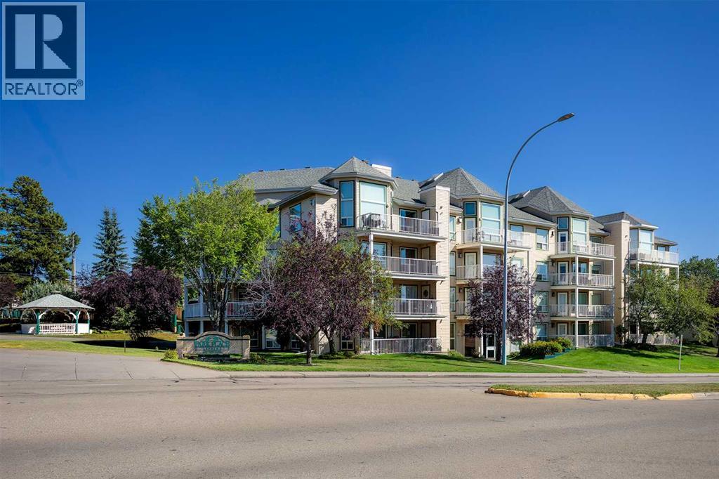 Listing photo – 303, 4615 50 Street, Camrose