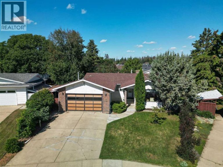 Listing photo – 54 Patterson Crescent, Red Deer