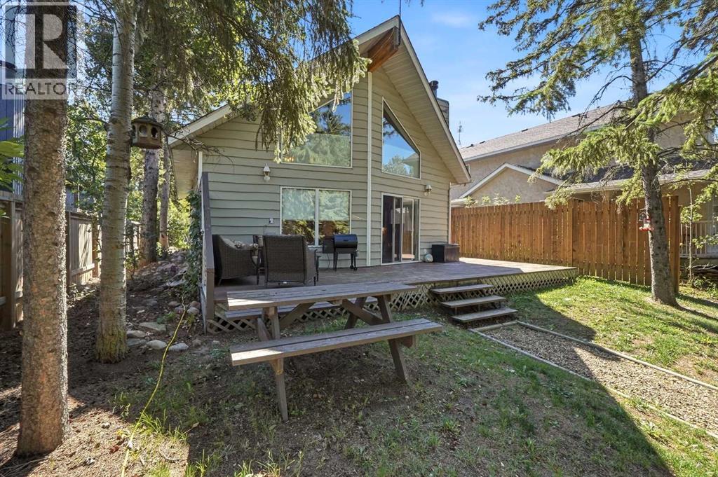 Listing photo – 91 Oliver Avenue, Gull Lake