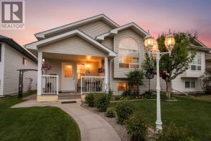 Listing photo – 131 Deschner Close, Red Deer