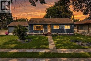 Listing photo – 5526 49 Avenue, Lacombe