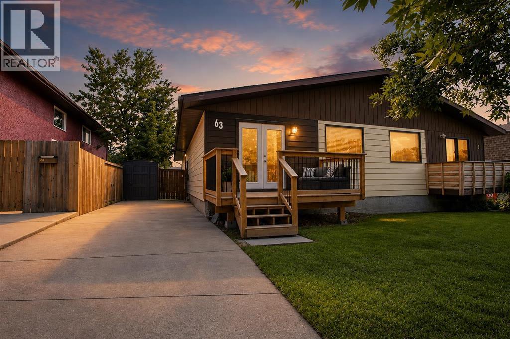 Listing photo – 63 MacKenzie Crescent, Red Deer