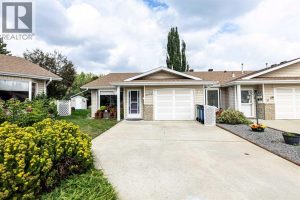 Listing photo – 4634 42 Street Crescent, Red Deer