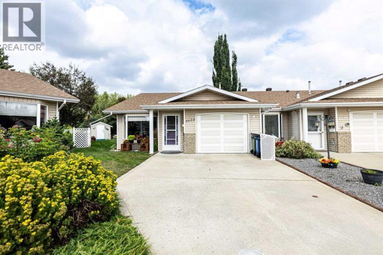 Listing photo – 4634 42 Street Crescent, Red Deer