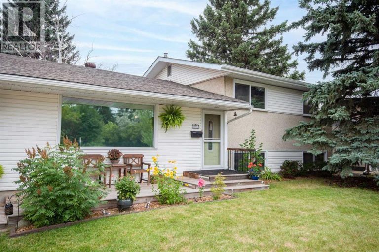 Listing photo – 7 Martin Close, Red Deer
