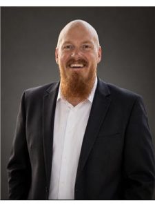 Agent photo – Tyne Gardiner