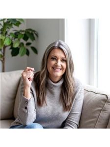 Agent photo – Melanie Barclay