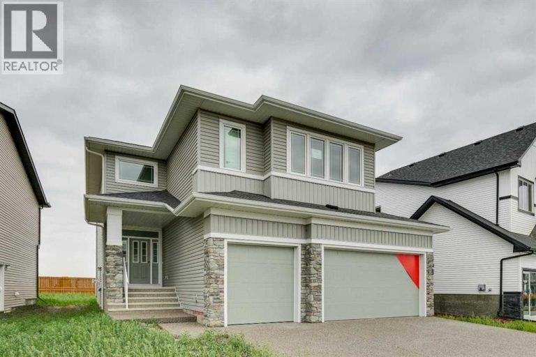 Listing photo – 412 Bridgeport Glen, Chestermere