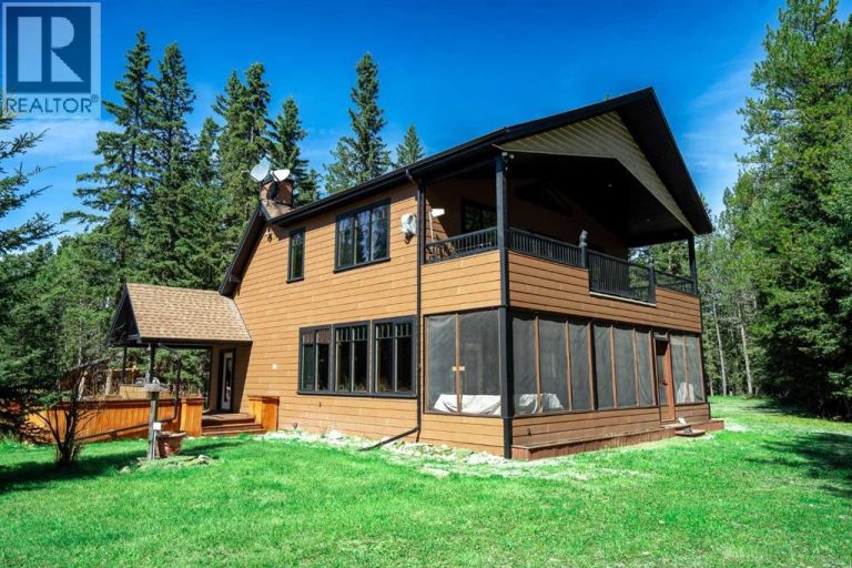 Stunning1991 Home