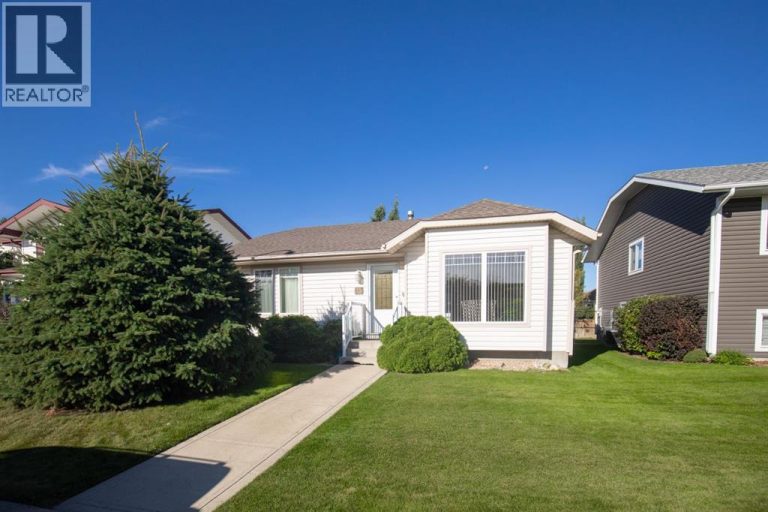 Listing photo – 73 Darling Crescent, Red Deer