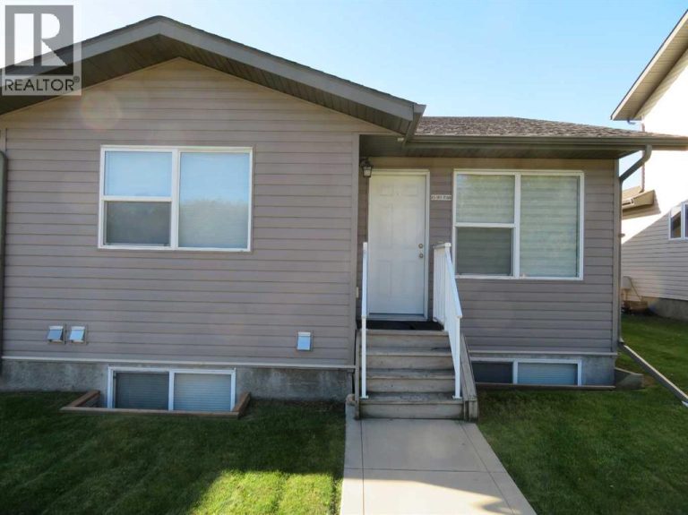 Listing photo – 3, 5311 57 Avenue, Ponoka