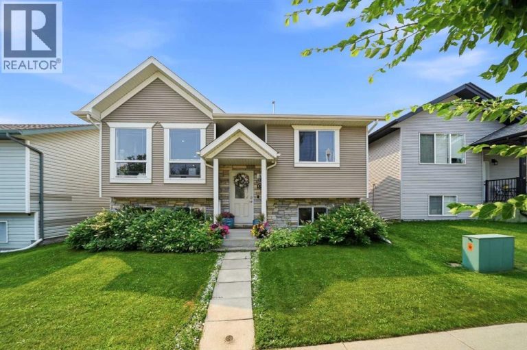 Listing photo – 59 Wildrose Drive, Sylvan Lake