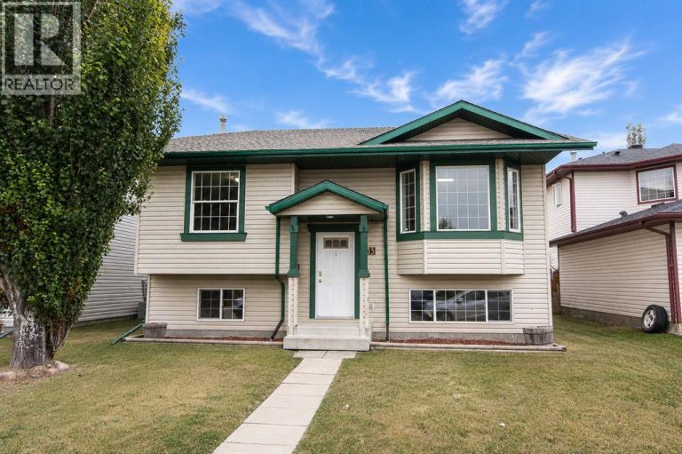 Listing photo – 85 Ladwig Close, Red Deer