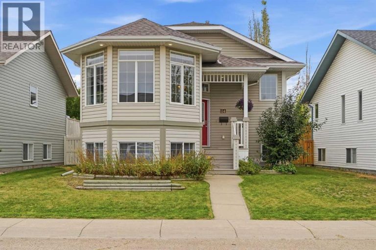Listing photo – 14 Ladwig Close, Red Deer