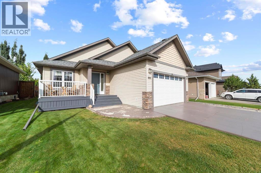 Listing photo – 3312 51 Street Close, Camrose