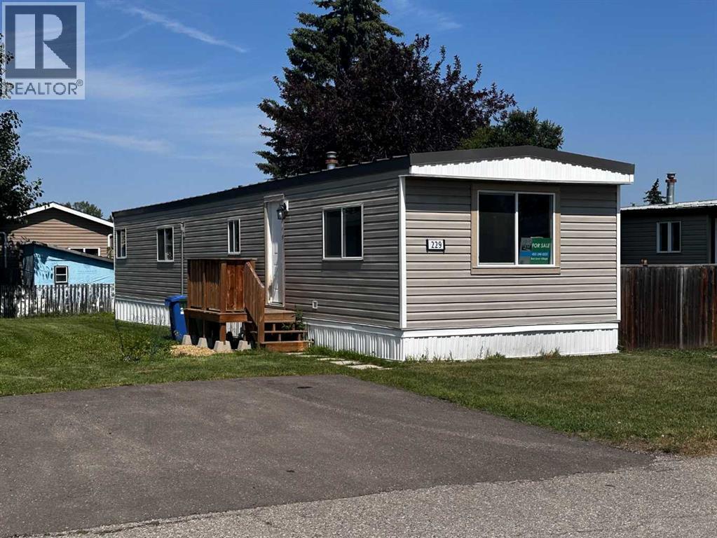 Listing photo – 229, 5344 76 Street, Red Deer