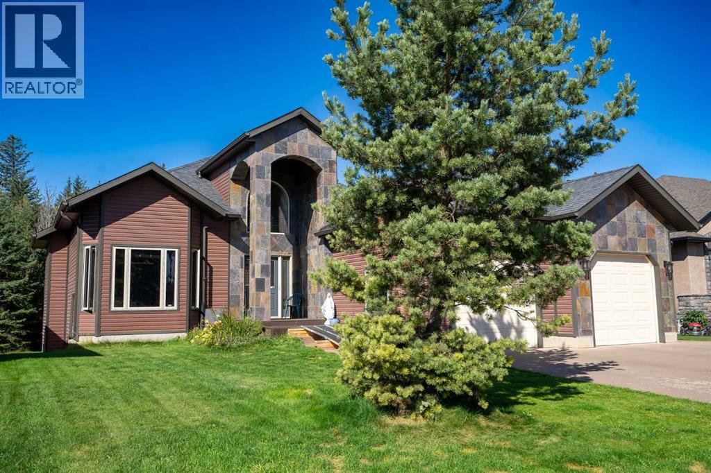 Listing photo – 7402 61 Street, Rocky Mountain House