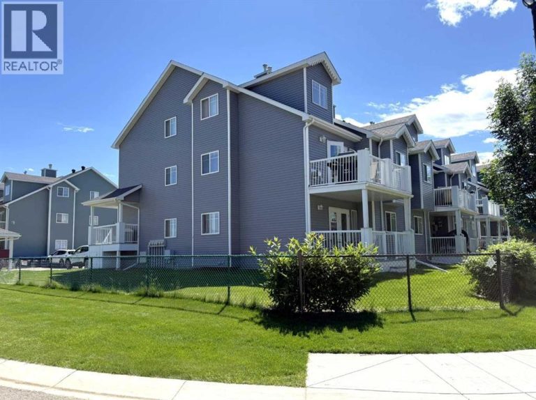 Listing photo – 306, 5220 50A Avenue, Sylvan Lake